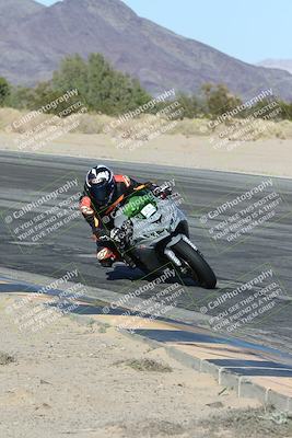 media/Dec-04-2025-Racers Edge (Thu) [[5ebc9f124d]]/3-B Group/7-Session 4 (Turn 10 Inside)/